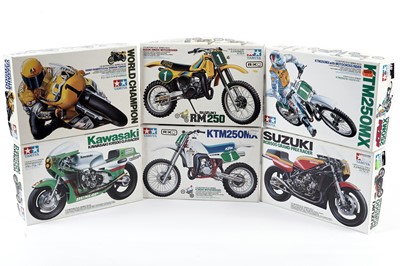 Lot 89 - A collection of Tamiya model kits