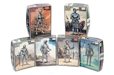 Lot 94 - A collection of Imai Armoured Knight Series models