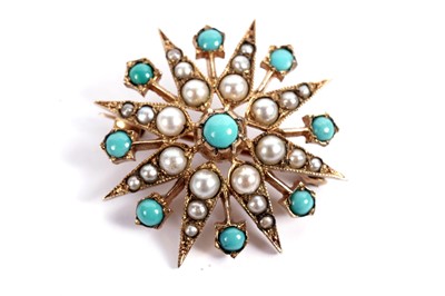 Lot 549 - A turquoise and pearl starburst pattern pendant brooch