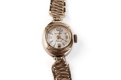 Lot 567 - A lady's 9ct gold-cased Rotary cocktail watch