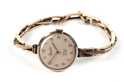 Lot 643 - An Everite 9ct yellow gold cased cocktail wristwatch