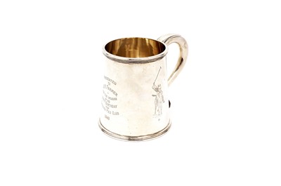 Lot 772 - A silver tankard by Henry Clifford Davis