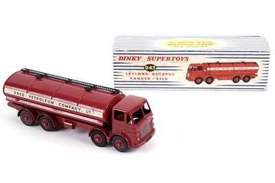 Lot 135 - A Dinky Super Toys Number 943 Leyland Octopus Tanker