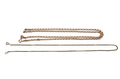 Lot 672 - A gold belcher and a box-link neck chains