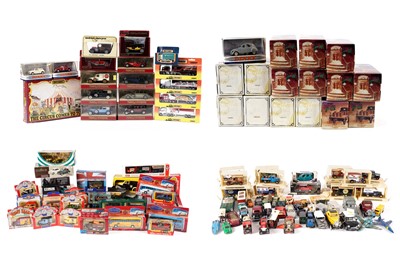 Lot 166 - A mixed collection of diecast and model cars