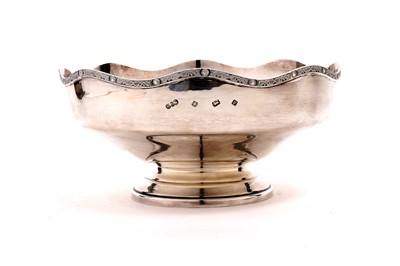 Lot 1356 - An Elizabeth II silver rosebowl