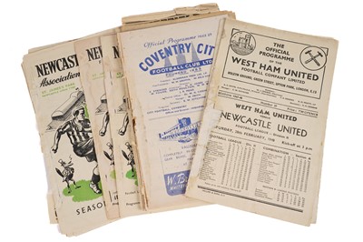 Lot 823 - 1940s Newcastle United football signed programmes