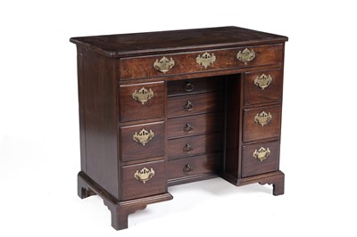 Lot 761 - A George III mahogany kneehole desk