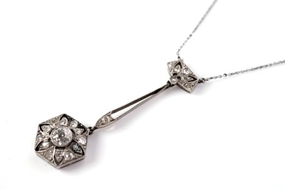 Lot 1116 - An Edwardian diamond pendant