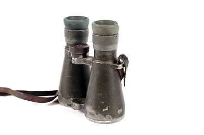 Lot 1072 - A pair of German First World War field glasses, by Carl Zeiss