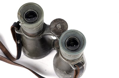 Lot 1072 - A pair of German First World War field glasses, by Carl Zeiss