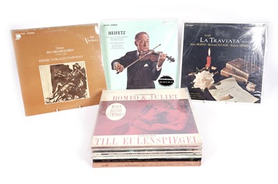 Lot 702 - A collectors' bundle of Classical LPs on the RCA label