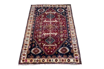 Lot 294 - A Shiraz rug