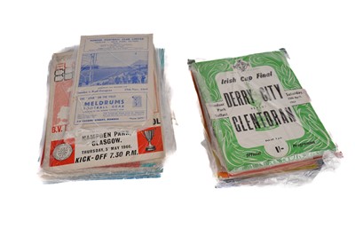 Lot 851 - 1960s and later football programmes