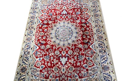 Lot 1181 - A Persian hand-made Abadeh rug