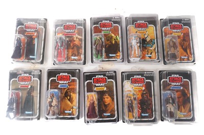 Lot 1516 - Carded Kenner Star Wars ‘Attack of The Clones’ Vintage Collection figures