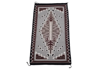 Lot 1489 - A Navajo rug