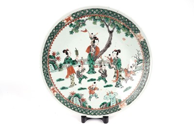 Lot 862 - A Chinese famille vert charger