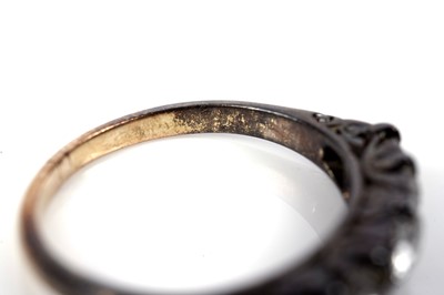 Lot 1232 - A Victorian five stone diamond ring