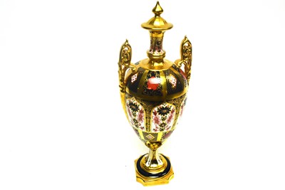 Lot 210 - A Royal Crown Derby ‘Old Imari’ pattern vase