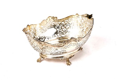 Lot 1360 - A George V silver pierced dish