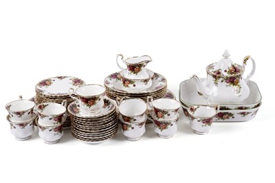 Lot 362 - A Royal Albert ‘Old Country Roses’ pattern part tea and dinner service