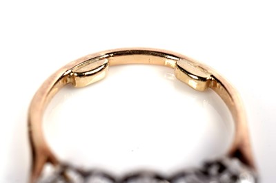 Lot 1250 - A Victorian five stone diamond ring