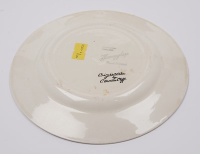 Lot 564 - A Clarice Cliff ‘Ravel’ pattern tea service