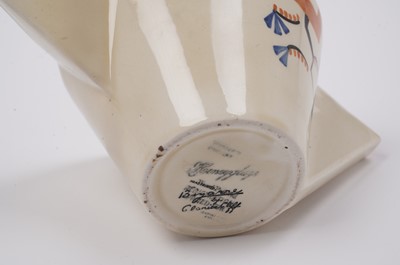 Lot 564 - A Clarice Cliff ‘Ravel’ pattern tea service