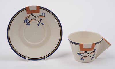 Lot 564 - A Clarice Cliff ‘Ravel’ pattern tea service