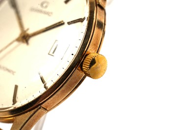 Lot 1056 - Garrard: a 9ct yellow gold cased wristwatch