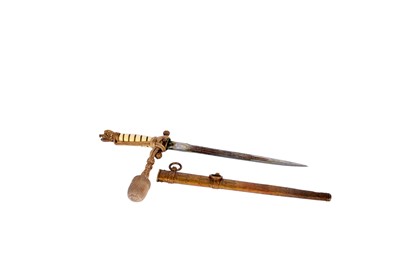 Lot 90 - A German Second World War Kriegsmarine dress dagger