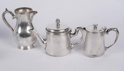 Lot 301 - A selection of hotel ceramics and silver-plated ware