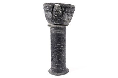 Lot 623 - A Georgian lead planter and pedestal base