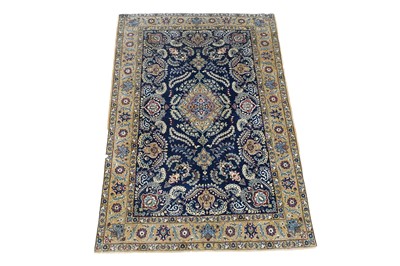 Lot 326 - A Persian hand-made Ghom rug