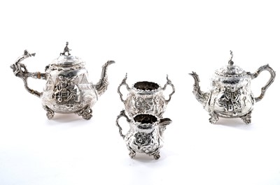 Lot 1437 - A Victorian silver three-piece bachelor’s or afternoon tea set