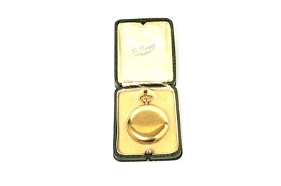 Lot 1064 - A yellow gold cased hunter pocket watch