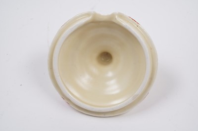 Lot 522 - A Clarice Cliff ‘Raffia Indiana’ pattern sugar bowl and lid