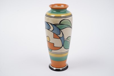 Lot 554 - A Clarice Cliff Bizarre ‘Zap’ pattern vase