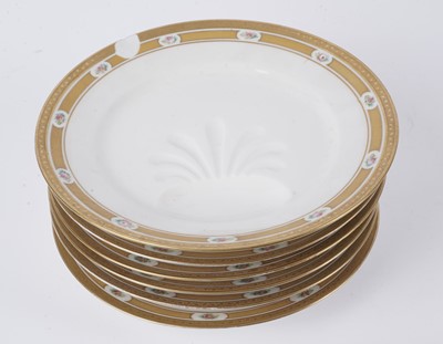 Lot 330 - A Richard Ginori ‘Kaiser’s Yacht’ pattern part dinner service