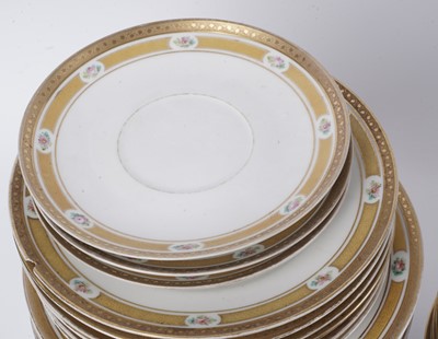 Lot 330 - A Richard Ginori ‘Kaiser’s Yacht’ pattern part dinner service