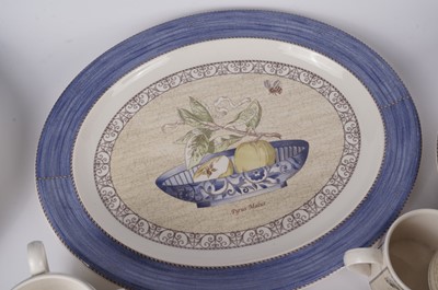 Lot 226 - A Wedgwood ‘Sarah’s Garden’ pattern part tea and dinner service