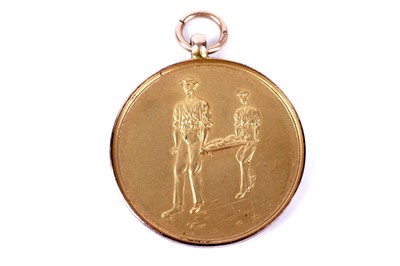 Lot 196 - A 9ct yellow gold medal