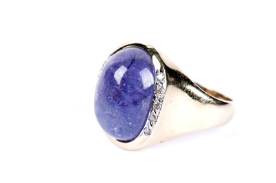 Lot 52 - A tanzanite and diamond dress ring