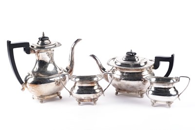 Lot 193 - A Viners of Sheffield silver plated tea and coffee service