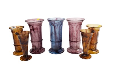 Lot 340 - A collection of Davidsons pressed cloud glass column vases