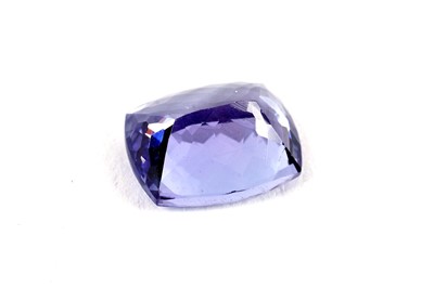 Lot 287 - A loose rectangular fancy-cut tanzanite