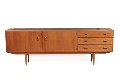 Lot 752 - A British mid-20th Century teak sideboard