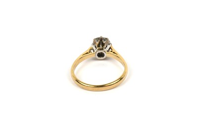 Lot 661 - A single stone solitaire diamond ring