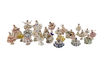 Lot 371 - A collection of Continental crinoline lady decorative ceramic figures